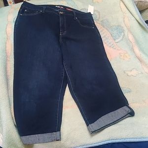 Women's Jean Capris